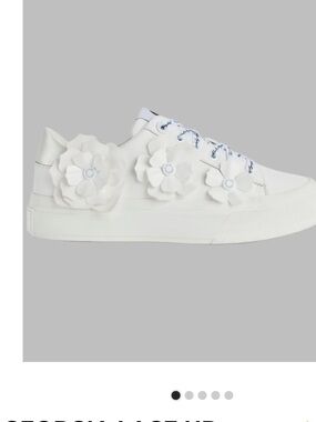 Karl Lagerfeld Georgia Women's White Floral Accent Casual Sneakers 9 1/2 NIB
